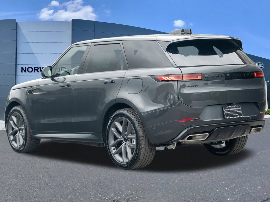 New 2026 Land Rover Range Rover Sport Dynamic SE AWD/4WD image 6