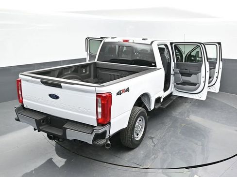 Used 2024 Ford F250 XL w/ Snow Plow Prep Package AWD/4WD image 21