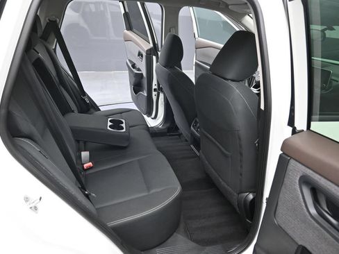 Used 2023 Nissan Rogue S FWD image 28