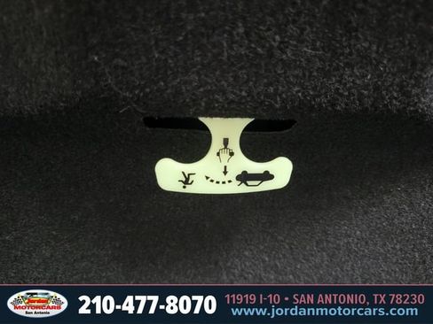 Used 2022 Toyota Corolla LE FWD image 30