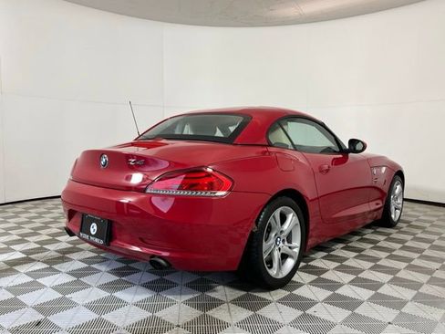 Used 2010 BMW Z4 sDrive35i image 15