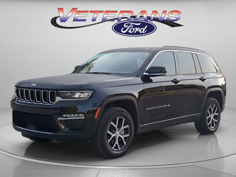 Used 2025 Jeep Grand Cherokee Limited AWD/4WD image 1