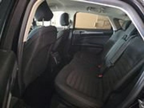 Used 2020 Ford Fusion SE FWD image 13