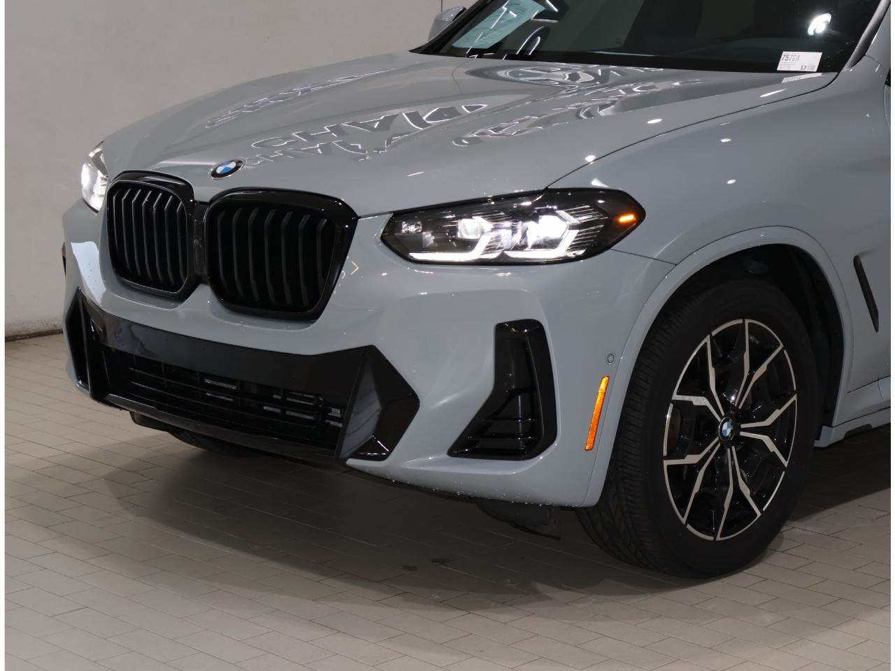 Certified 2024 BMW X3 xDrive30i w/ Premium Package w/ZPA AWD/4WD image 2