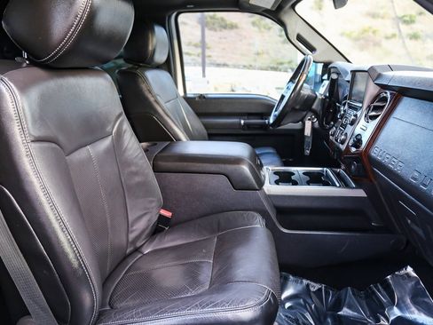 Used 2013 Ford F450 Lariat w/ Lariat Ultimate Pkg image 20