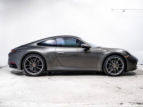 Certified 2020 Porsche 911 Carrera image 8