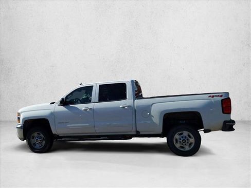 Used 2019 Chevrolet Silverado 2500 LT image 8