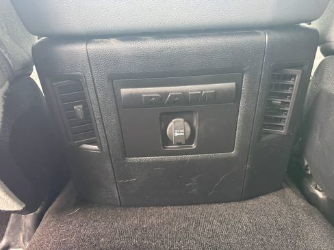 Used 2016 RAM 1500 Big Horn AWD/4WD image 37