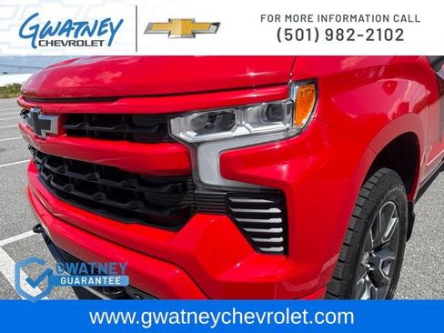 Used 2023 Chevrolet Silverado 1500 RST w/ Convenience Package II AWD/4WD image 15