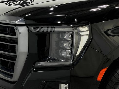 Used 2021 GMC Yukon AT4 w/ Technology Package AWD/4WD image 34