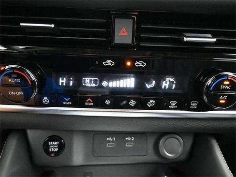 New 2026 Nissan Rogue Platinum w/ Platinum Premium Package image 16