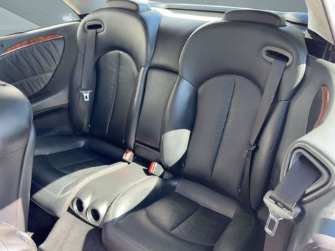 Used 2008 Mercedes-Benz CLK 550 Cabriolet image 25