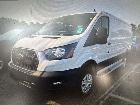 Used 2025 Ford Transit 250 Low Roof w/ Exterior Upgrade Package RWD image 1