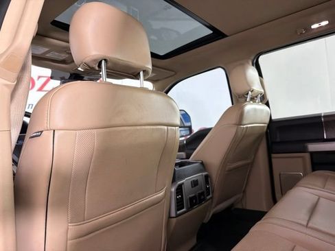 Used 2018 Ford F250 Lariat w/ Lariat Ultimate Package AWD/4WD image 14