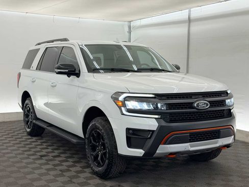 Used 2023 Ford Expedition Timberline image 9