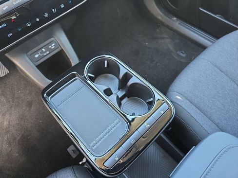 Certified 2026 Hyundai Ioniq 5 SE image 24