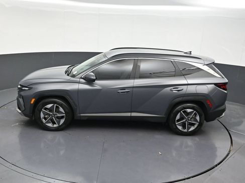 Used 2025 Hyundai Tucson SEL FWD image 22