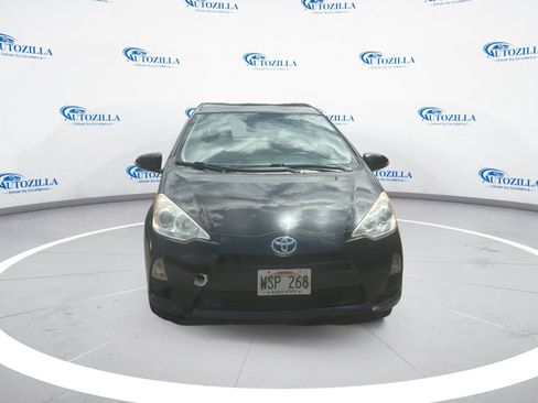 Used 2012 Toyota Prius C One FWD image 8