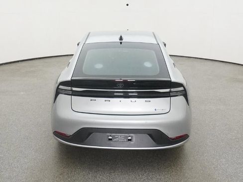 New 2026 Toyota Prius Plug-In Hybrid FWD image 7