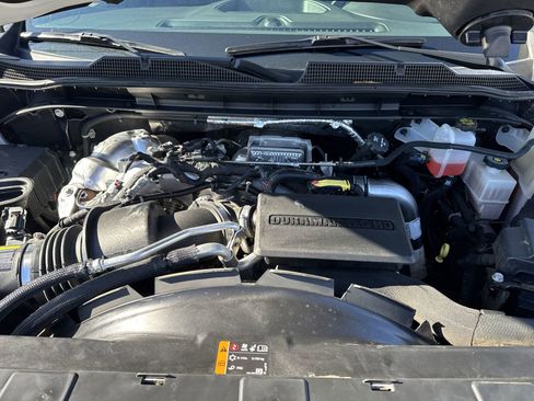 Used 2023 Chevrolet Silverado 2500 LTZ w/ LTZ Plus Package image 33