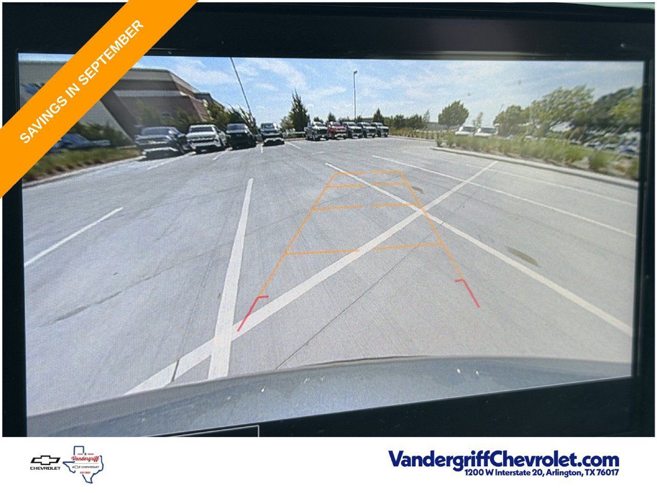 Certified 2023 Chevrolet Traverse LT FWD image 17