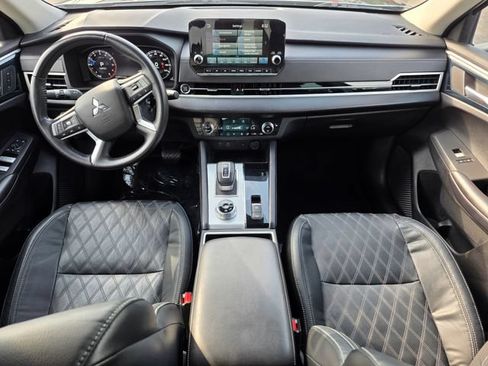 Used 2023 Mitsubishi Outlander SEL Black Edition AWD/4WD image 38