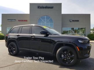 Used 2024 Jeep Grand Cherokee Altitude AWD/4WD video 1