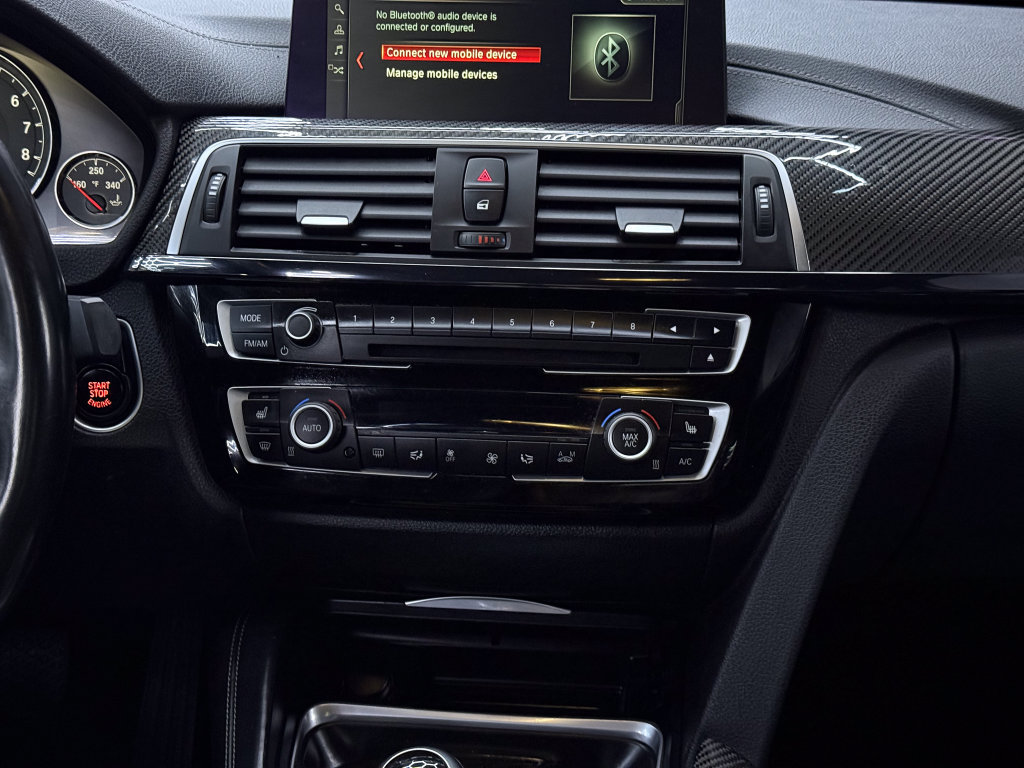 Used 2018 BMW M3 RWD image 23