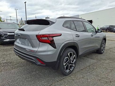 New 2025 Chevrolet Trax RS w/ Driver Confidence Package image 4