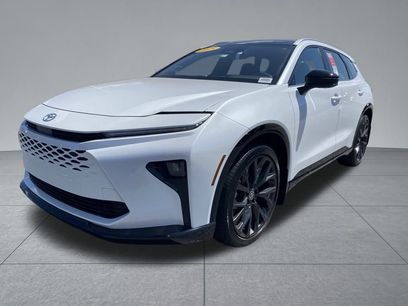 New 2025 Toyota Crown Signia