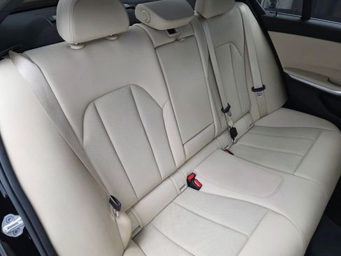 Used 2022 BMW 330i Sedan w/ Driving Assistance Package RWD image 26