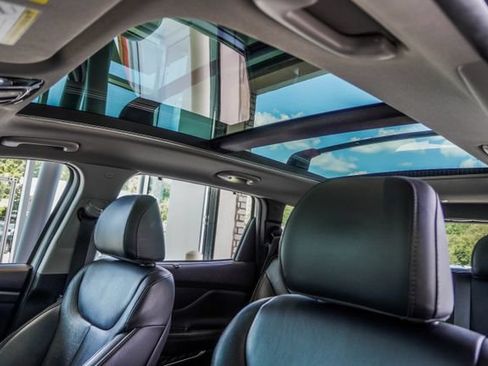 Used 2022 Hyundai Santa Fe SEL w/ Convenience + Premium Package FWD image 45