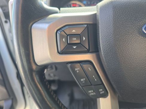 Used 2021 Ford F350 Platinum AWD/4WD image 24