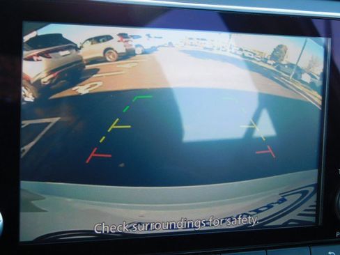 Used 2025 Nissan Altima 2.5 SR image 26