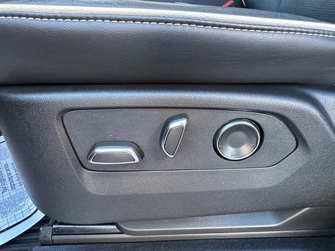 Certified 2024 Cadillac Escalade Sport w/ LPO, ONYX Package image 17