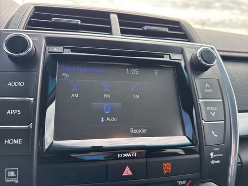 Used 2017 Toyota Camry XSE w/ Moonroof Package FWD image 33