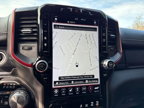 Used 2020 RAM 1500 Rebel image 27