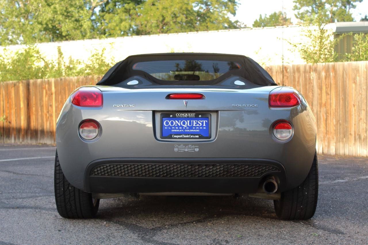 Used 2007 Pontiac Solstice Convertible w/ Premium Package RWD image 19