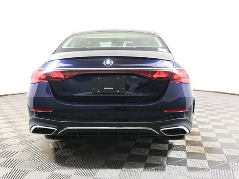 New 2026 Mercedes-Benz E 350 4MATIC Sedan image 6