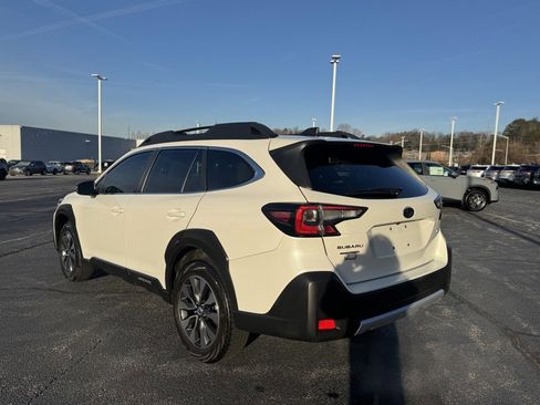 Used 2024 Subaru Outback Limited w/ Tech Package 3 image 5