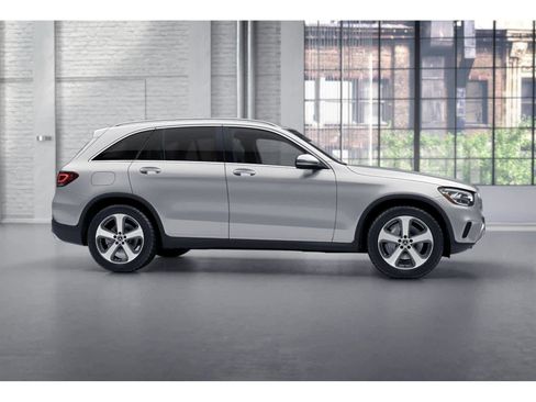 Used 2020 Mercedes-Benz GLC 300 image 32