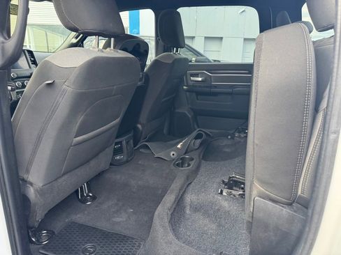 Used 2023 RAM 2500 Big Horn w/ Level 1 Equipment Group image 11