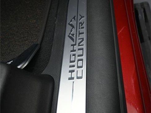 Certified 2025 Chevrolet Silverado 3500 High Country w/ High Country Premium Package image 25