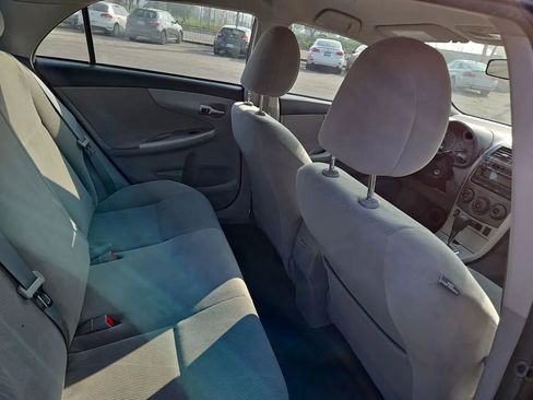 Used 2012 Toyota Corolla LE image 14