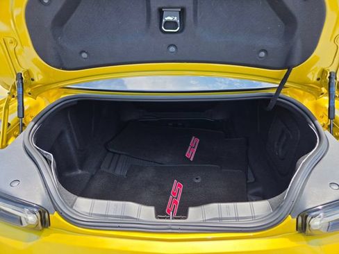 Used 2024 Chevrolet Camaro SS RWD image 23