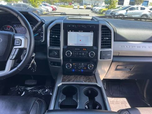 Used 2019 Ford F250 Lariat w/ Lariat Value Package AWD/4WD image 15
