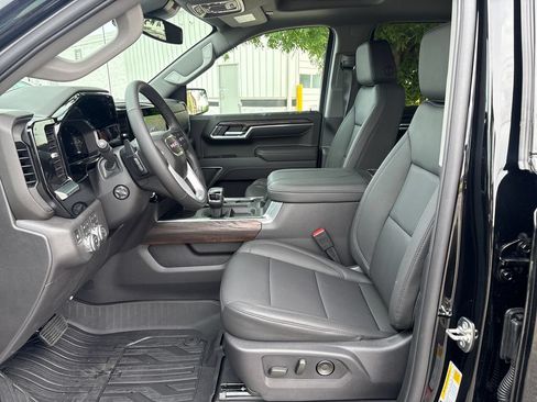 New 2026 GMC Sierra 1500 SLT w/ SLT Premium Plus Package AWD/4WD image 12