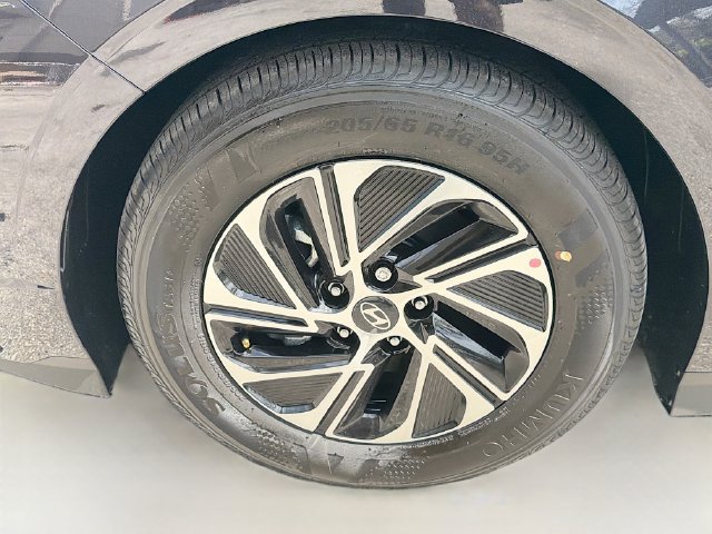 New 2026 Hyundai Sonata Blue FWD image 30
