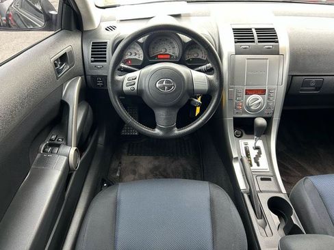 Used 2009 Scion tC FWD image 9