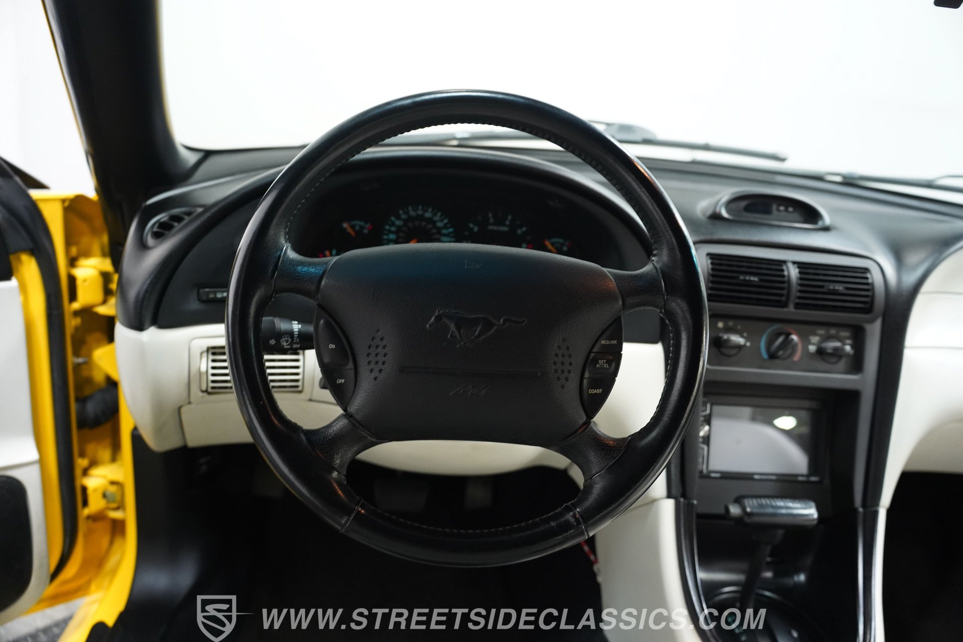 Used 1995 Ford Mustang GT RWD image 37